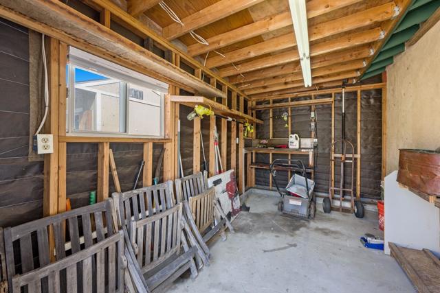 12220 Valhalla Drive, Lakeside CA: https://media.crmls.org/mediaz/995667aa-c73b-4379-b62e-e323d1c8d99c.jpg