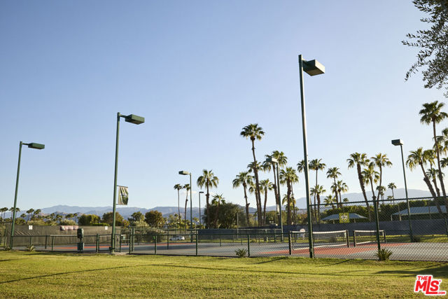10 Wimbledon Circle, Rancho Mirage, CA 92270