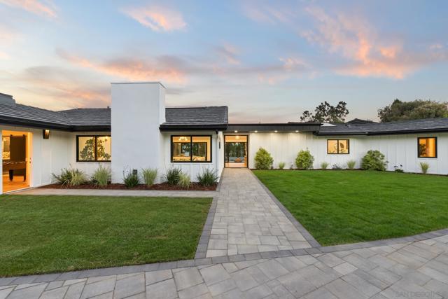 2975 Woodford Drive, La Jolla CA: https://media.crmls.org/mediaz/9957301c-d89a-4ca1-9949-c0e524300f59.jpg
