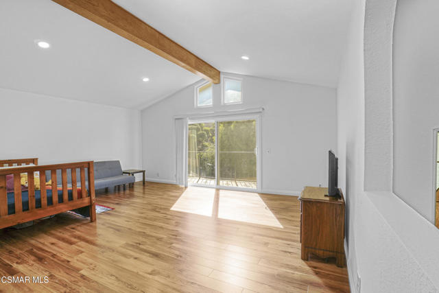 27802 Via Amistosa, Agoura Hills CA: https://media.crmls.org/mediaz/995737c4-a4d1-41a9-ba8f-3eb477e14937.jpg