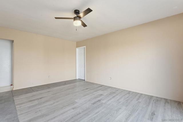 6431 37 Madrone Ave, San Diego CA: https://media.crmls.org/mediaz/99583172-70f7-4440-845b-0de8074ae20b.jpg