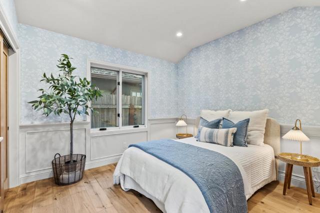 2 SE San Antonio Avenue, Carmel CA: https://media.crmls.org/mediaz/99591a96-10fa-4d93-9296-1c4b6b80dff6.jpg