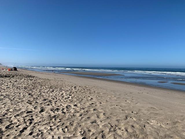 115 Oceanview Drive, Watsonville CA: https://media.crmls.org/mediaz/995a2252-0ed5-410c-8c5d-bf5a8405375d.jpg