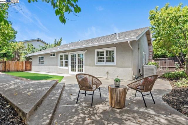 4532 Birch Bark Rd, Concord CA: https://media.crmls.org/mediaz/995a498b-7375-4612-b4c1-b329a21cf7c7.jpg