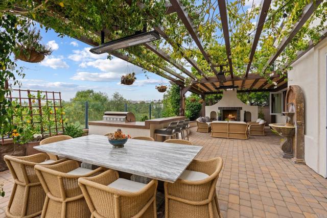 7691 CIRCULO SEQUOIA, Carlsbad CA: https://media.crmls.org/mediaz/995ad597-02e6-49d0-afa3-f0a872e1cad1.jpg