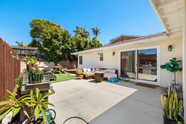 3380 Moraga Court, San Diego CA: https://media.crmls.org/mediaz/995c1ddf-d2da-49be-9f41-215355c5516d.jpg