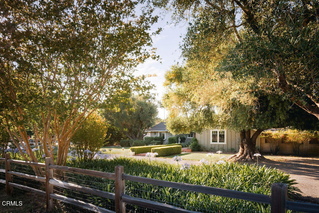 3041 Fairlea Road