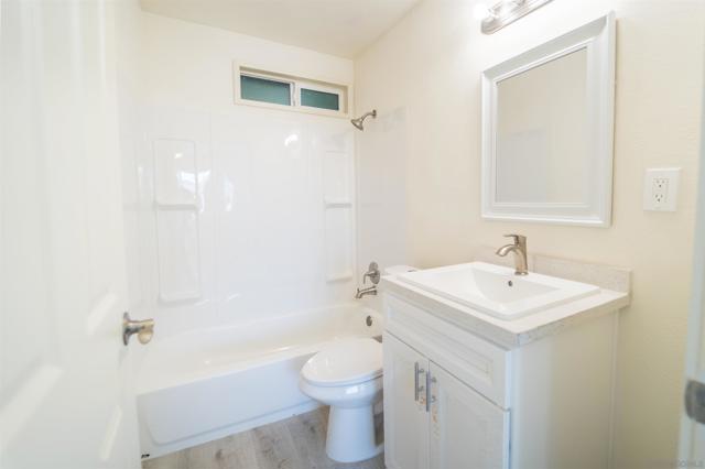 Image 21 of 23 For 1227 Coolidge Avenue