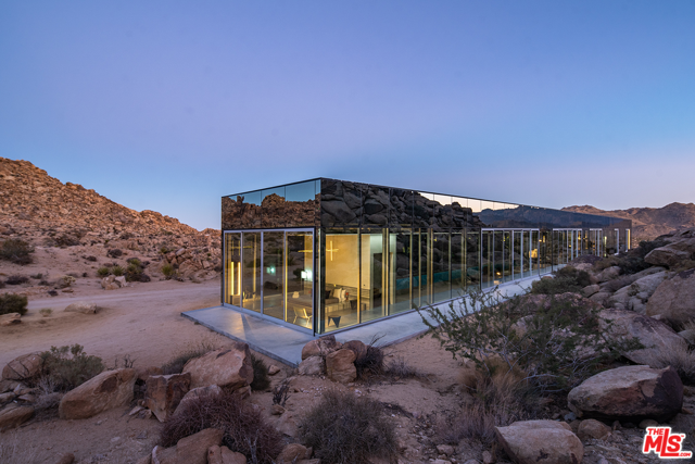 8198 Uphill Road, Joshua Tree CA: https://media.crmls.org/mediaz/995d5930-c13e-4e41-8d56-a764f5d5de9e.jpg