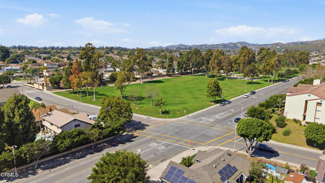 Image 45 of 58 For 9417 Petit Court