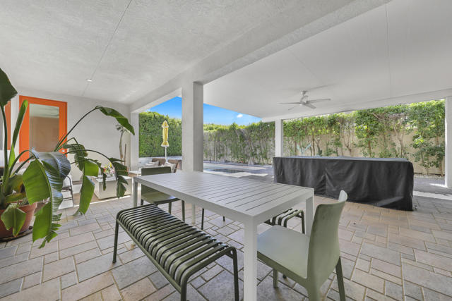 82857 Wheatley Court, Indio CA: https://media.crmls.org/mediaz/995e62c3-2897-4f2e-a715-1c336aaa4d4b.jpg