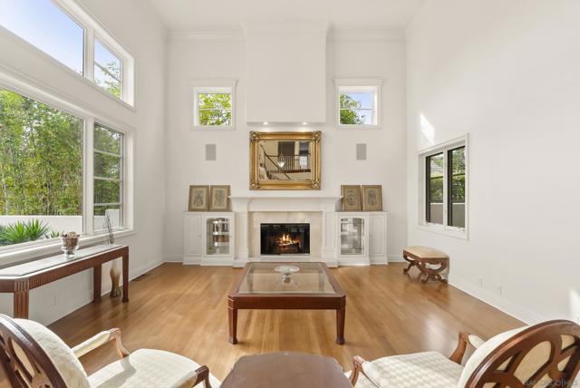 617 Gage Drive, San Diego CA: https://media.crmls.org/mediaz/995ee95a-1048-43ac-ac60-7fb7f1ea3e71.jpg