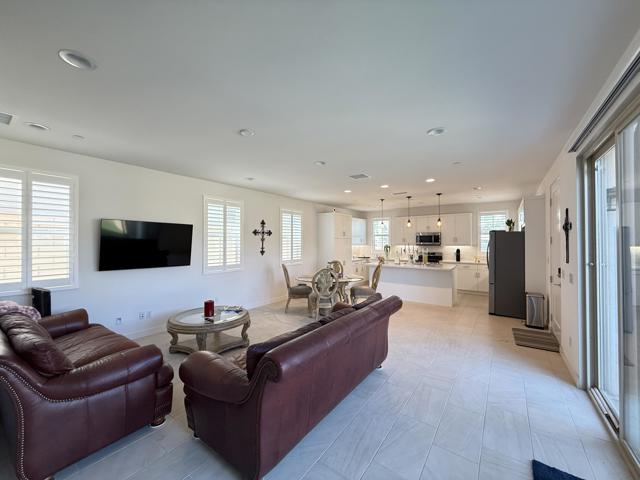 36350 Lasuen Street, Palm Desert CA: https://media.crmls.org/mediaz/995f408e-91a4-464f-b46a-ba3980fe2927.jpg