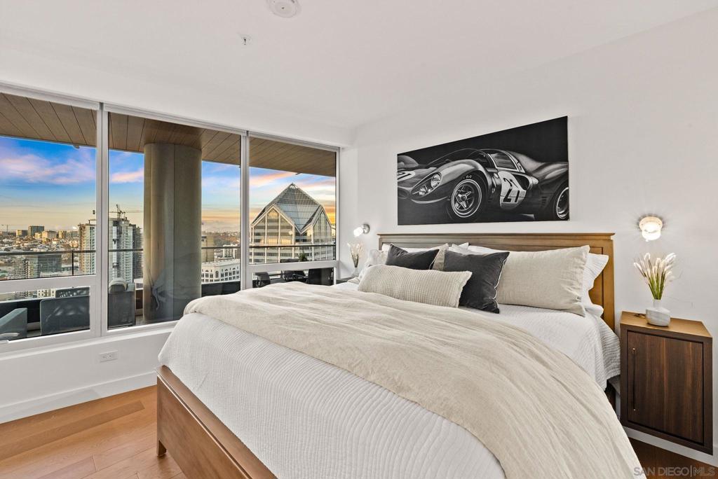 888 E Street - photo 18