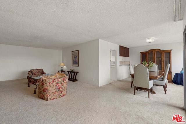 5376 Fairview Boulevard, Los Angeles CA: https://media.crmls.org/mediaz/995fe5b4-a00f-4cc8-8ae3-cd7f47673301.jpg
