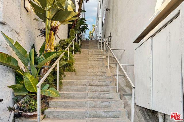 Drew Fenton | 18203 Coastline Drive Malibu CA | MLS: 7492187