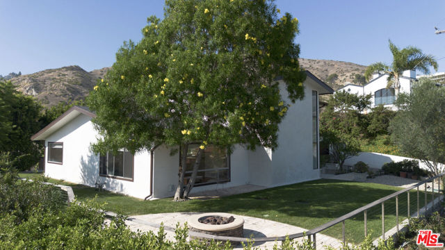 3505 Coast View Drive photo 6