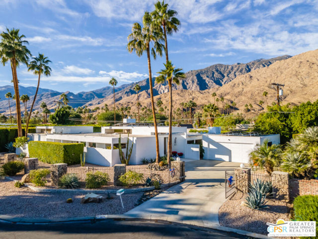 1925 S Joshua Tree Place, Palm Springs CA: https://media.crmls.org/mediaz/996105e0-18fd-4460-b44e-680bf5e3f506.jpg