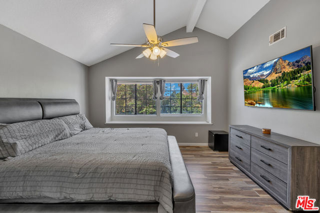 2745 Rodney Street photo 5