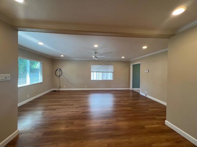 3095 Calzar Drive, San Jose CA: https://media.crmls.org/mediaz/99632602-c2e3-4023-ba8b-9550af8704fc.jpg