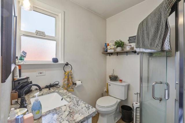 20575 Forest Avenue, Castro Valley CA: https://media.crmls.org/mediaz/99639fb3-fcef-4812-975a-55867d938e92.jpg