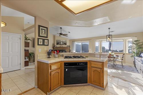 Detail Gallery Image 16 of 48 For 30370 Rollingoak Dr, Tehachapi,  CA 93561 - 3 Beds | 2 Baths