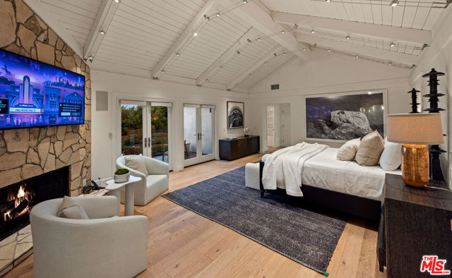 Drew Fenton | 3123 Stone Oak Drive Los Angeles CA | MLS: 7171865