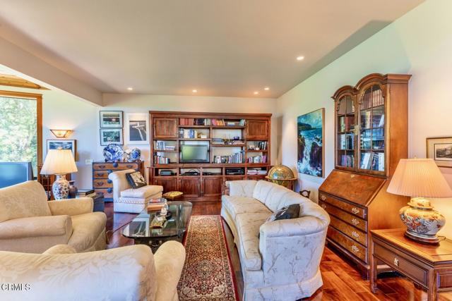 23901 Pacific Heights Drive, Westport CA: https://media.crmls.org/mediaz/9965b5bd-8fe2-408b-80e5-2cf1bb1fafa7.jpg