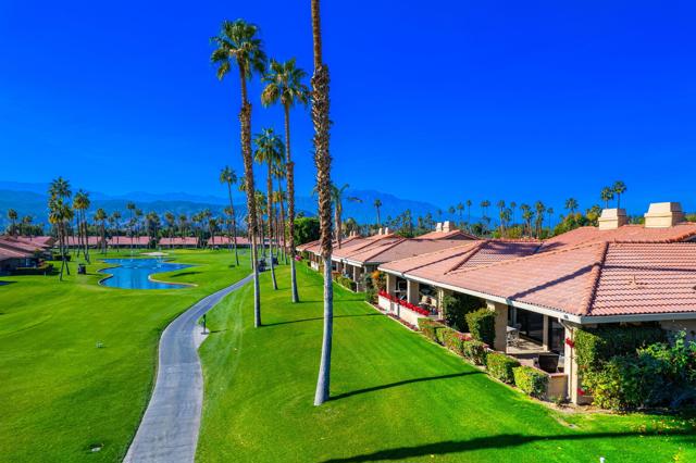 153 Camino Arroyo N, Palm Desert CA: https://media.crmls.org/mediaz/9966c9d8-f453-491f-99f5-6e12dcecbbde.jpg