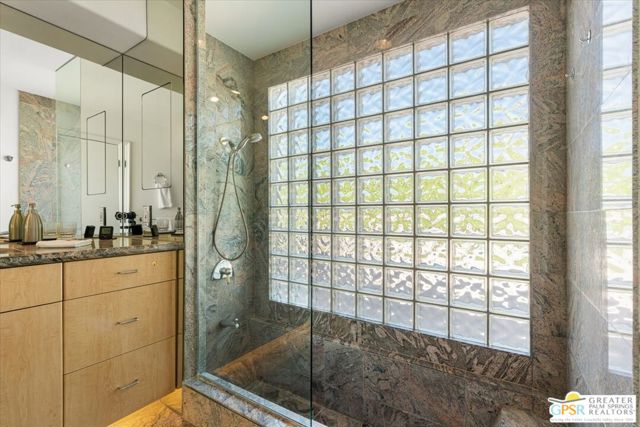 526 W Chino Canyon Road, Palm Springs, CA 92262
