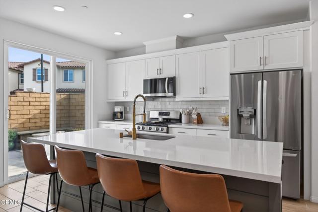 Detail Gallery Image 11 of 78 For 246 San Miguel Island Dr, Camarillo,  CA 93012 - 4 Beds | 2/1 Baths