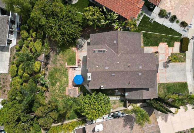 1103 Countrywood Ln, Vista CA: https://media.crmls.org/mediaz/9968a4db-50bd-4c4d-b63c-dd1a97101dd2.jpg