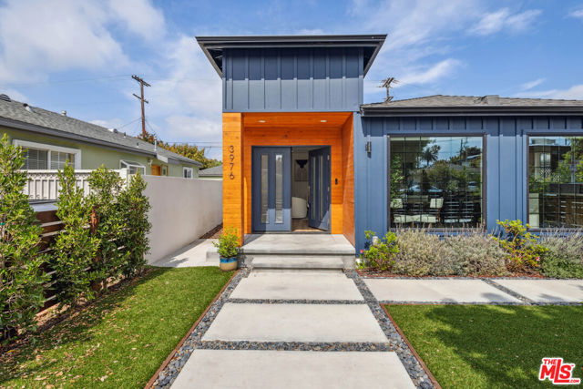 3976 Mclaughlin Avenue, Los Angeles CA: https://media.crmls.org/mediaz/9968bdb6-5b03-466f-bd0e-af06569daa2e.jpg