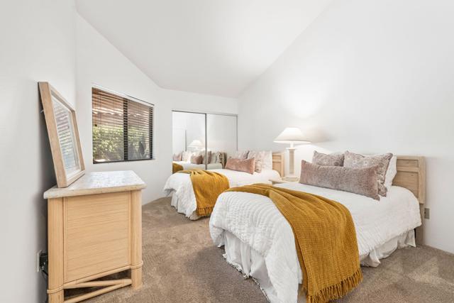 38674 Wisteria Drive, Palm Desert, CA 92211