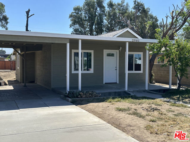 2981 Loma Avenue, San Bernardino CA: https://media.crmls.org/mediaz/9968fe61-8d7f-4535-af02-f90e3dcf34bc.jpg