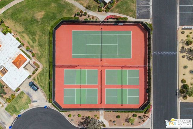 733 N Via Acapulco, Palm Springs CA: https://media.crmls.org/mediaz/9969f54d-954f-4041-afe7-bfbc3f246a2c.jpg