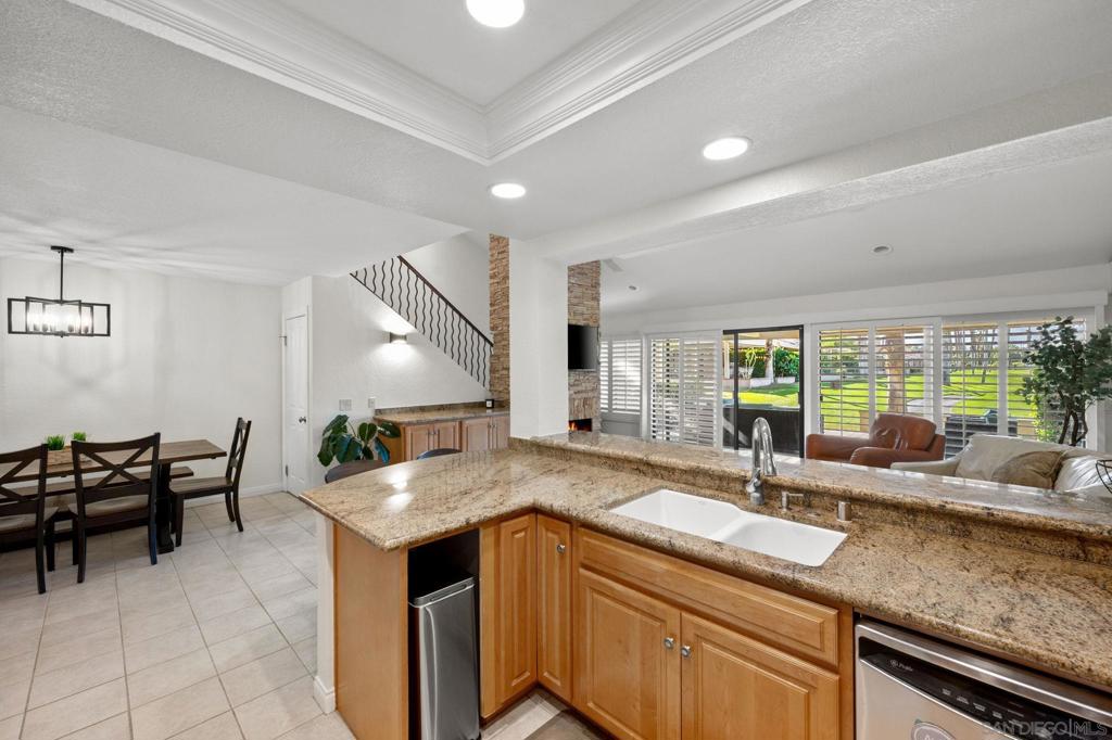 MLS #250042973SD image #5