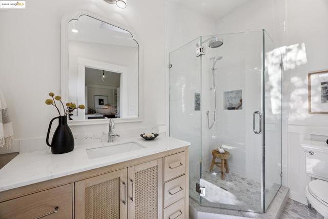 3936 Elston Ave., Oakland CA: https://media.crmls.org/mediaz/996a2d5b-b78b-4557-bdc4-c0992f0c0a3a.jpg