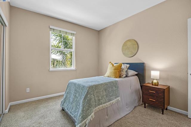 1304 Pyrenees St, Tracy CA: https://media.crmls.org/mediaz/996ab37e-7252-4111-90b9-1ec4f7c8109f.jpg