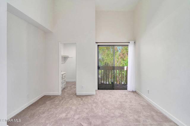 3011 Marigold Place, Thousand Oaks CA: https://media.crmls.org/mediaz/996c59f8-03c9-449d-b1a5-673653401305.jpg