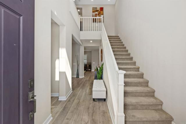 Detail Gallery Image 5 of 49 For 21711 Deer Grass Dr, Escondido,  CA 92029 - 4 Beds | 3/1 Baths