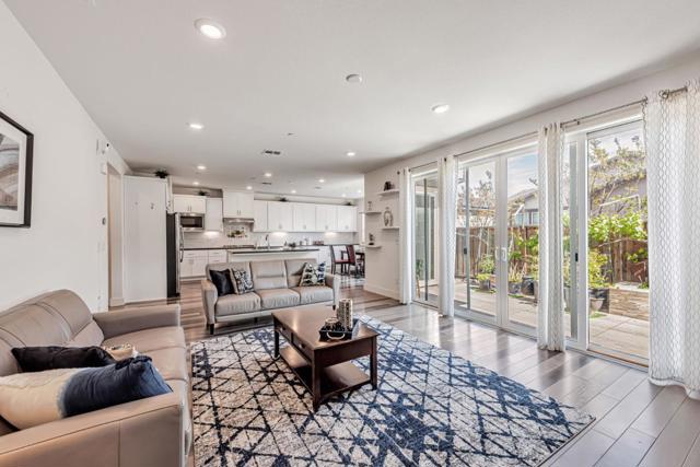 232 Via Encanto, San Ramon CA: https://media.crmls.org/mediaz/996cbe67-13a2-4881-97a1-ab6f9ebf399b.jpg