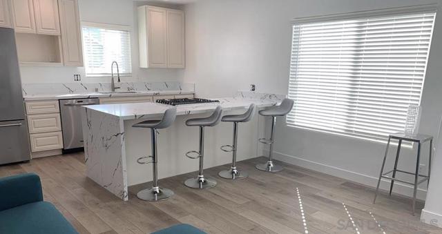4763 Terrace Dr, San Diego CA: https://media.crmls.org/mediaz/996d8475-db5b-40b9-9f6b-59ddfde15de9.jpg