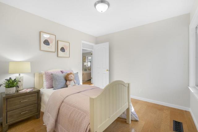2805 Gazelle Drive, Campbell CA: https://media.crmls.org/mediaz/996dadc2-45cb-4cfb-ad63-b3b7fc310f57.jpg