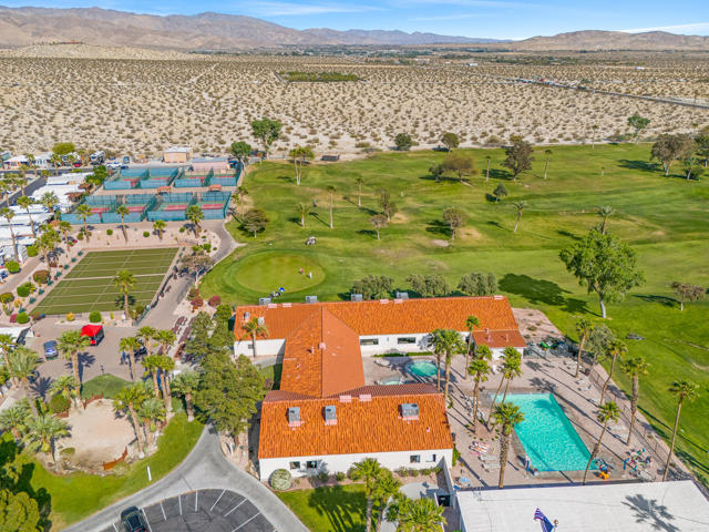 16400 Bubbling Wells Road, Desert Hot Springs CA: https://media.crmls.org/mediaz/996dd627-f1f4-49a1-81d8-d68e2135fd80.jpg