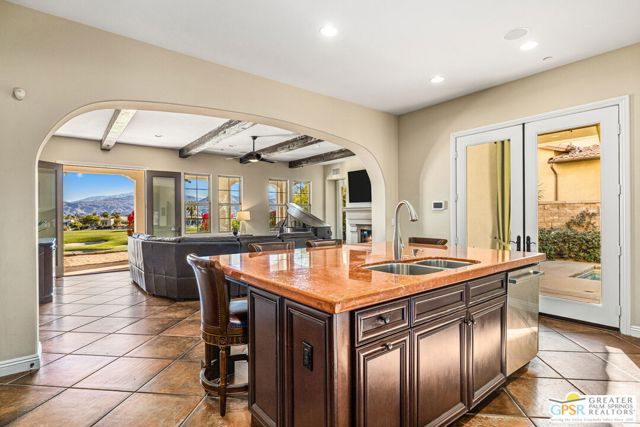 4284 Arcada Street, Palm Springs CA: https://media.crmls.org/mediaz/996e406e-94fc-40f8-8b10-8ce0c2fa1498.jpg