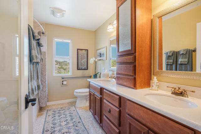 Detail Gallery Image 39 of 75 For 6065 Cielo Vista Ct, Camarillo,  CA 93012 - 6 Beds | 2/1 Baths