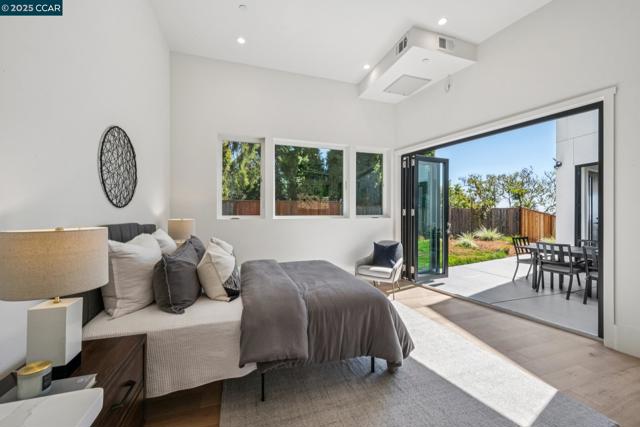 158 Lawson Road, Kensington CA: https://media.crmls.org/mediaz/996f6e57-e086-4f29-a94b-f54137812de6.jpg