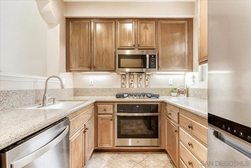 1162 Westin Way - photo 8