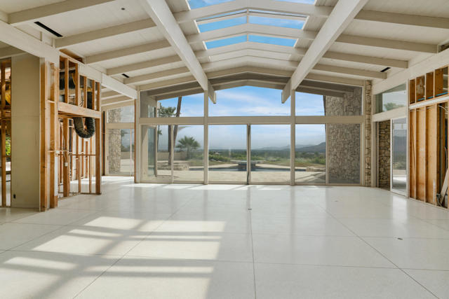 925 W Coronado Avenue, Palm Springs, CA 92262